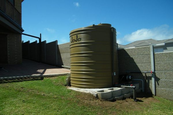 Setting Up Water Tanks at the Best Cost