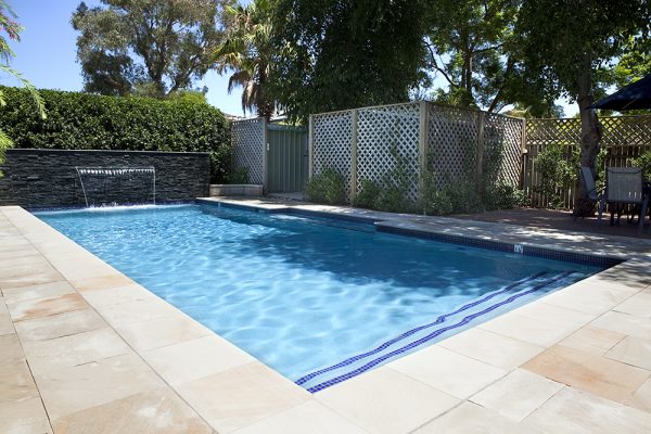 The Best Swimming Pools Builders and Where They Are Found